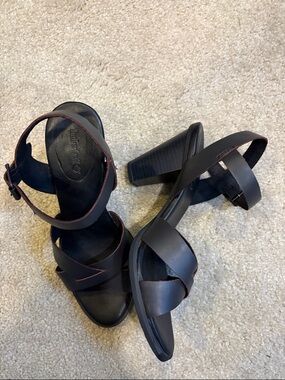 Timberland Black Strappy Block Heel Sandals- Size 7